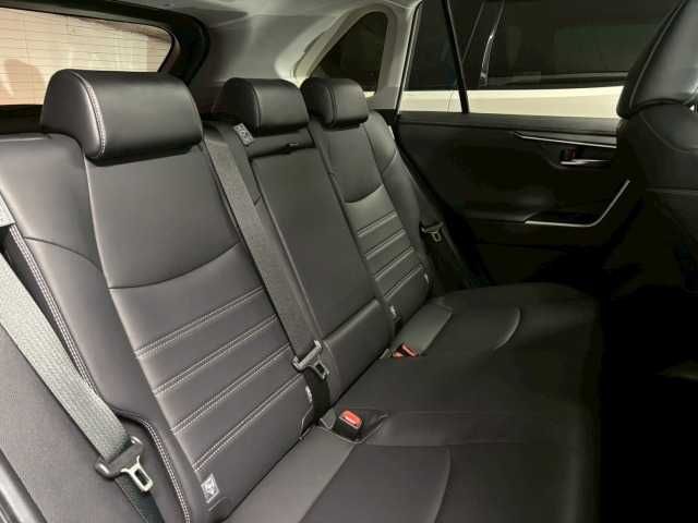 TOYOTA RAV4 HYBRID 4WD 2020 Image 31