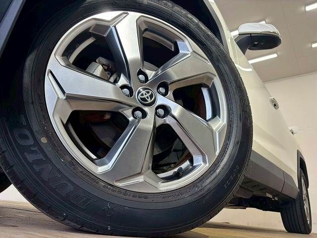 TOYOTA RAV4 HYBRID 4WD 2020 Image 31