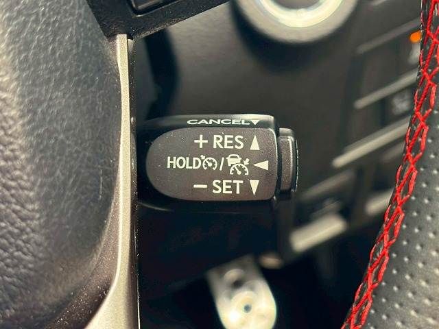 TOYOTA HILUX 4WD 2023 Image 31