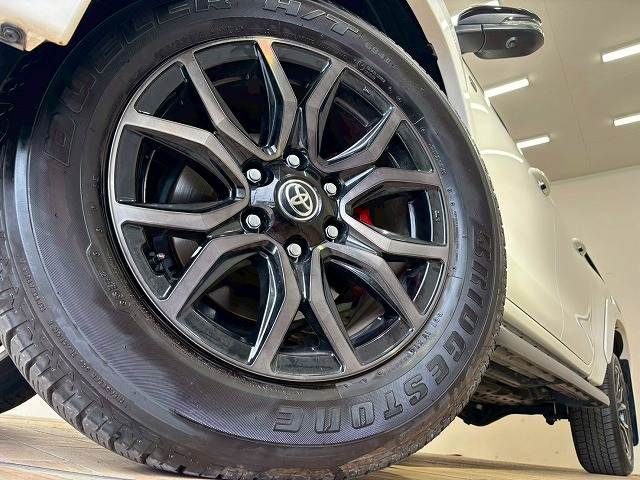 TOYOTA HILUX 4WD 2023 Image 31