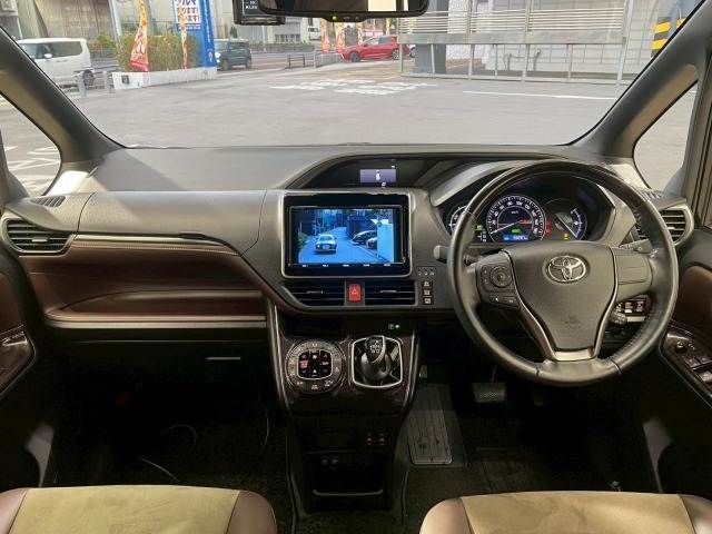 TOYOTA ESQUIRE HYBRID 2017 Image 31