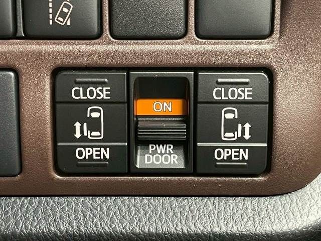 TOYOTA ESQUIRE HYBRID 2017 Image 31