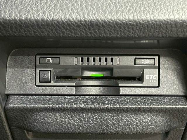 TOYOTA ESQUIRE HYBRID 2017 Image 31