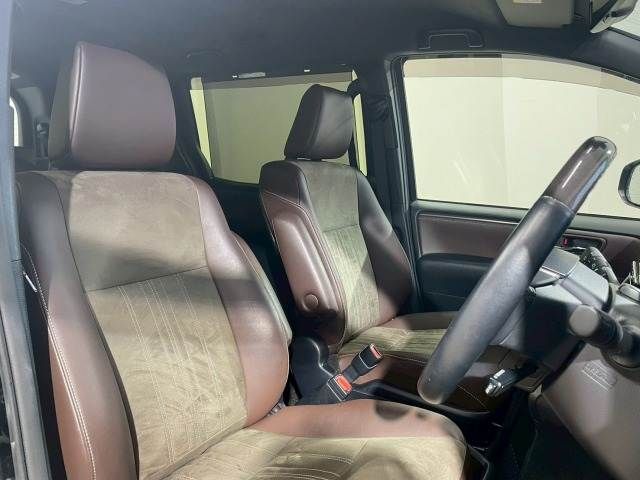 TOYOTA ESQUIRE HYBRID 2017 Image 31