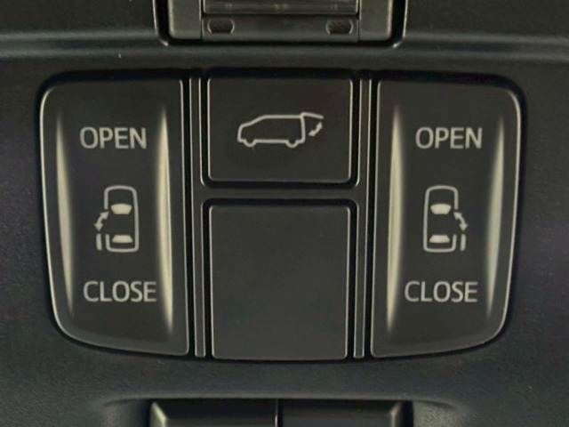 TOYOTA VELLFIRE 2018 Image 31