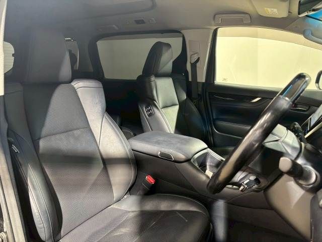 TOYOTA VELLFIRE 2018 Image 31