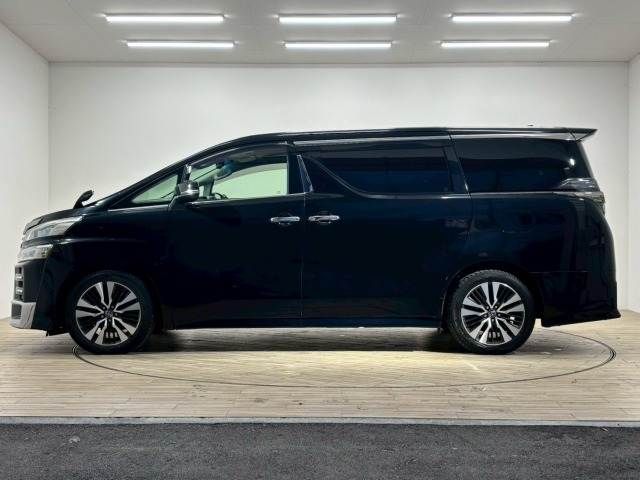 TOYOTA VELLFIRE 2018 Image 31
