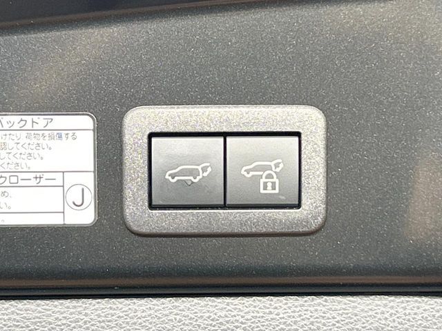 TOYOTA COROLLA CROSS HYBRID 2025 Image 31