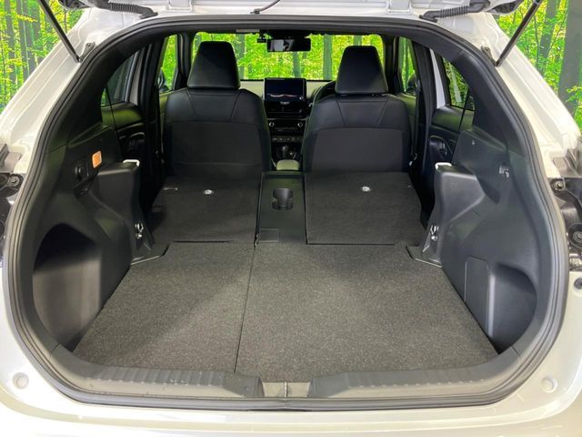 TOYOTA YARIS CROSS HYBRID 2024 Image 31