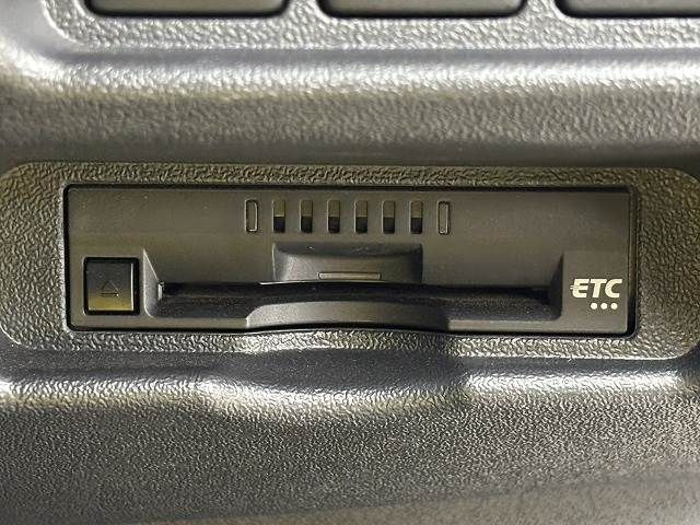 TOYOTA HIACE VAN 2WD 2023 Image 31