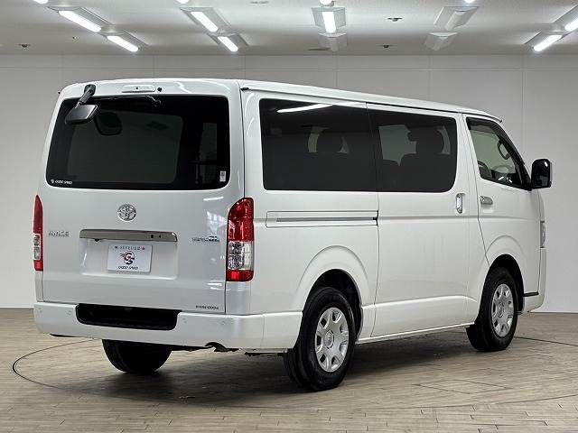 TOYOTA HIACE VAN 2WD 2023 Image 31