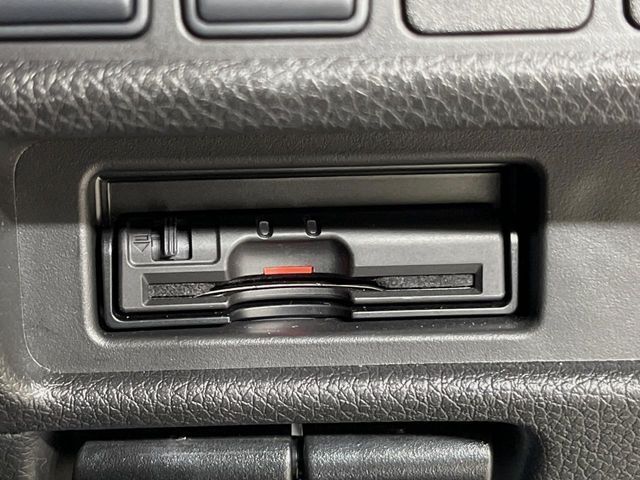 NISSAN X-TRAIL 2WD 2018 Image 31