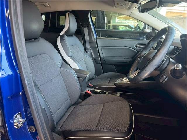 RENAULT CAPTUR 2021 Image 31