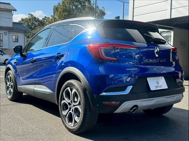 RENAULT CAPTUR 2021 Image 31