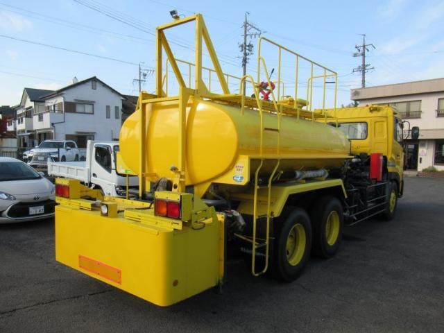 NISSAN DIESEL QUON 2010 Image 31