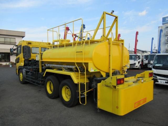 NISSAN DIESEL QUON 2010 Image 31