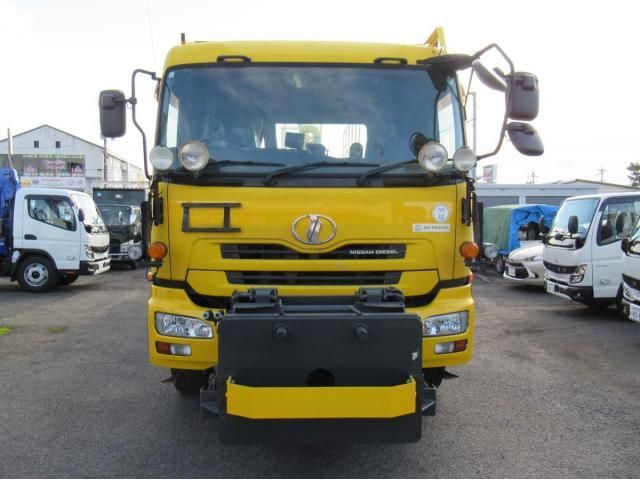 NISSAN DIESEL QUON 2010 Image 31