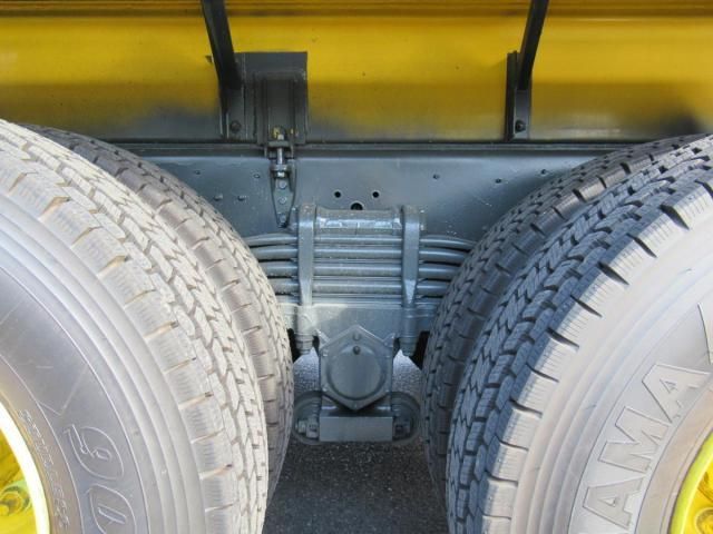 NISSAN DIESEL QUON 2010 Image 31