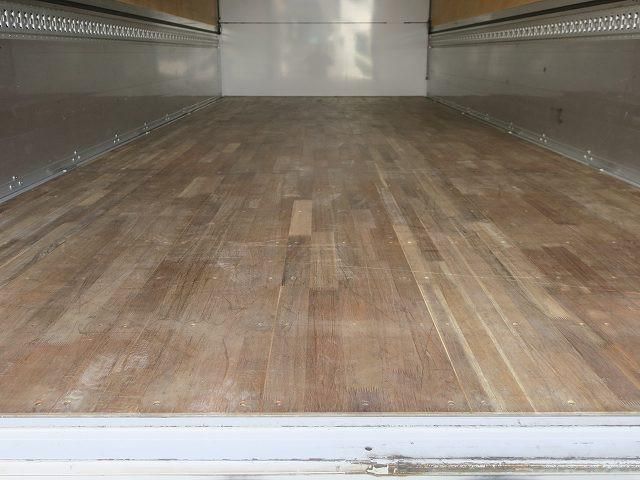 ISUZU FORWARD 2024 Image 31