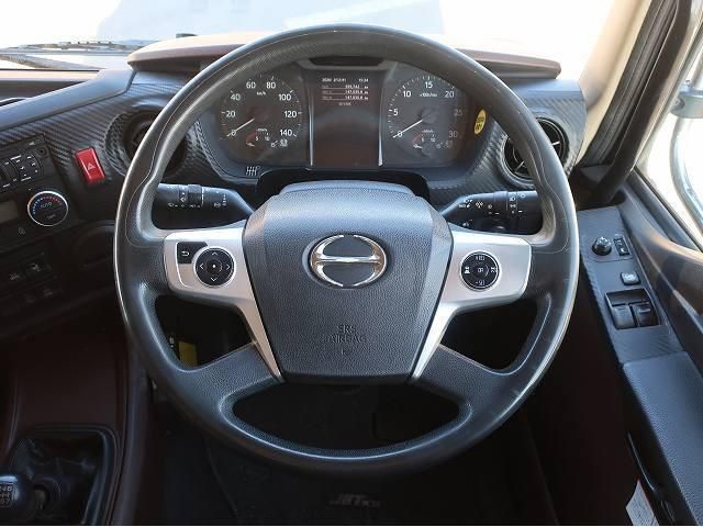 HINO PROFIA 2017 Image 31