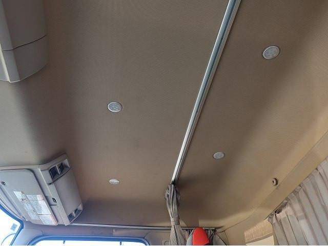 HINO PROFIA 2017 Image 31