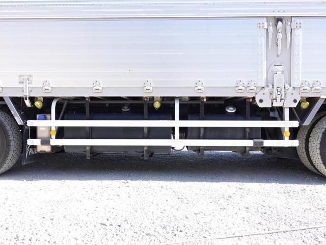 NISSAN DIESEL QUON 2015 Image 31