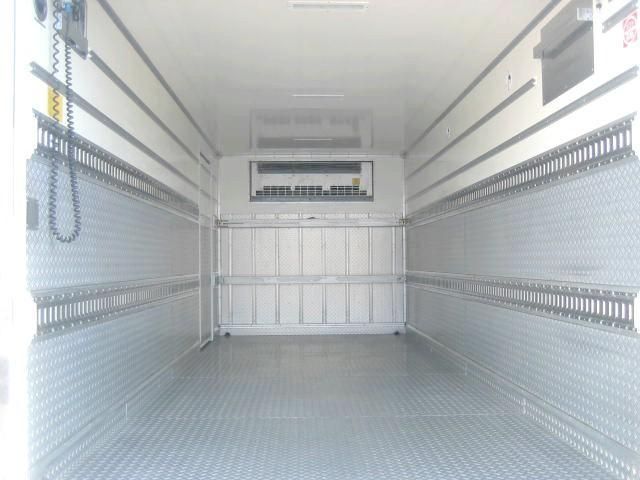 ISUZU ELF 2016 Image 31