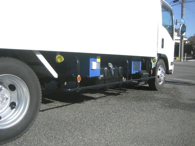ISUZU ELF 2016 Image 31