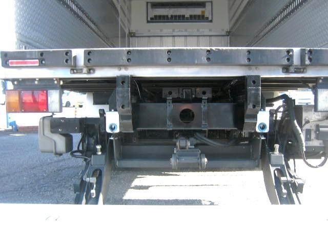 ISUZU ELF 2016 Image 31