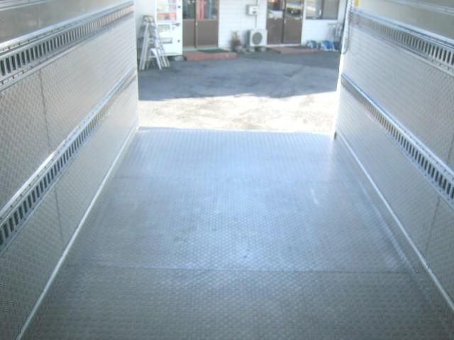 ISUZU ELF 2016 Image 31