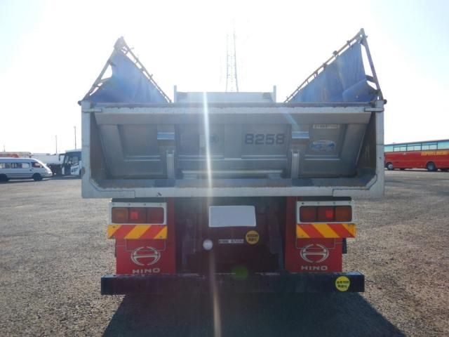 HINO PROFIA 2013 Image 31