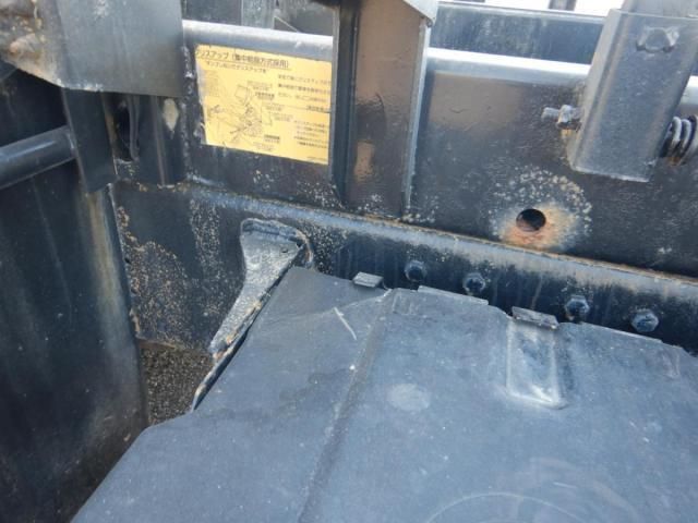 HINO PROFIA 2013 Image 31