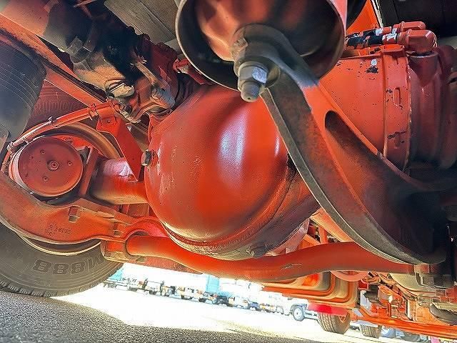 NISSAN DIESEL QUON 2016 Image 31