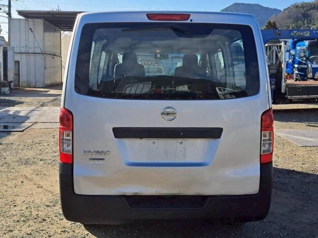 NISSAN CARAVAN VAN 2WD 2014 Image 31