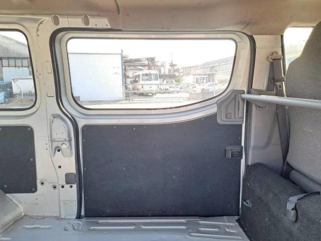 NISSAN CARAVAN VAN 2WD 2014 Image 31