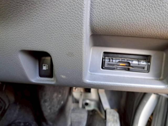 NISSAN CARAVAN VAN 2WD 2014 Image 31