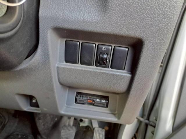 NISSAN CARAVAN VAN 2WD 2014 Image 31