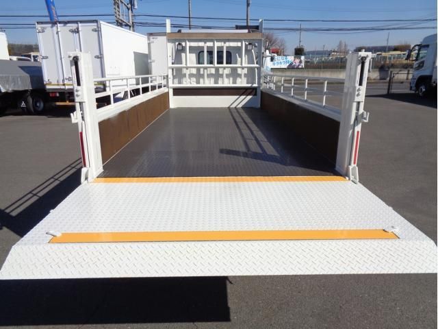 TOYOTA DYNA 2026 Image 31