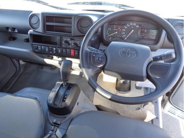 TOYOTA DYNA 2026 Image 31