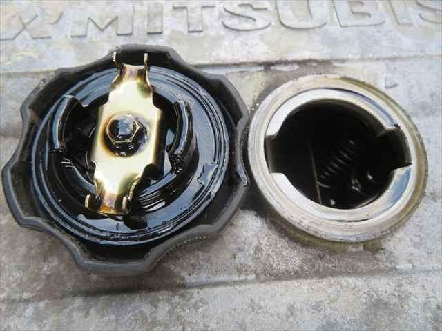 MITSUBISHI CANTER 2004 Image 31