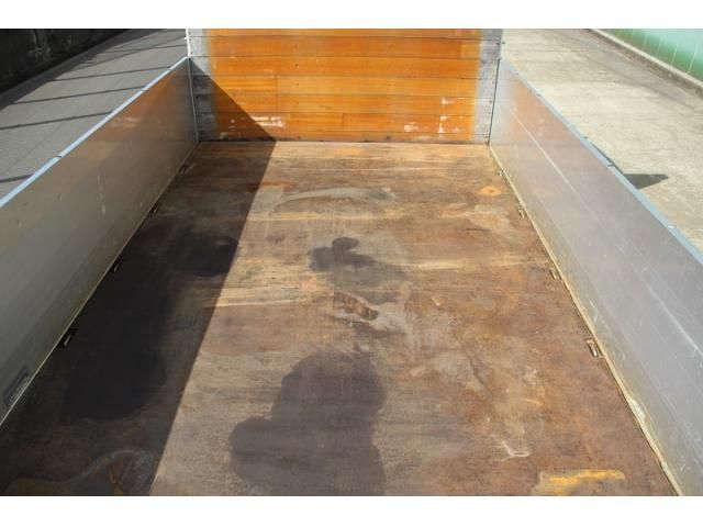 MITSUBISHI CANTER 2018 Image 31