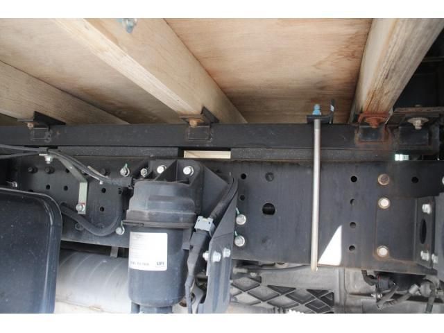 MITSUBISHI CANTER 2018 Image 31