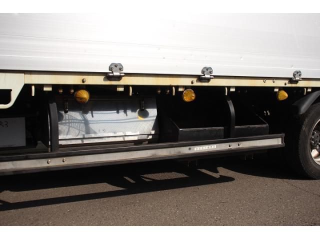 MITSUBISHI CANTER 2018 Image 31