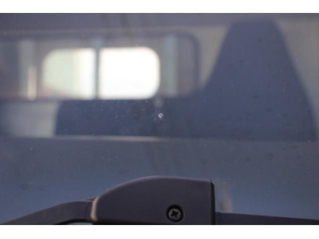 MITSUBISHI CANTER 2018 Image 31