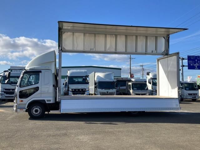 MITSUBISHI FUSOU FIGHTER 2025 Image 31