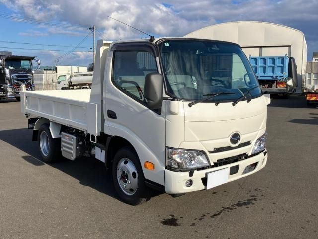 HINO DUTRO 2025 Image 31