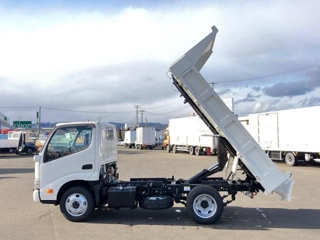 HINO DUTRO 2025 Image 31