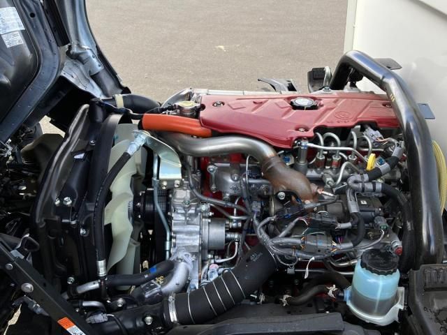 HINO DUTRO 2025 Image 31