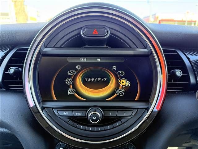 BMW MINI COOPER S 5D 2015 Image 31