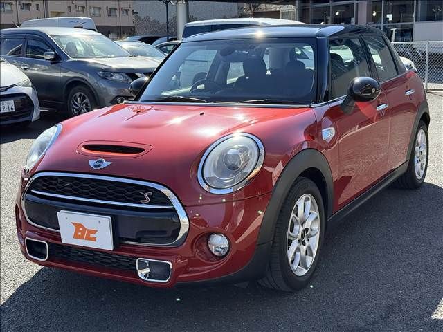 BMW MINI COOPER S 5D 2015 Image 31